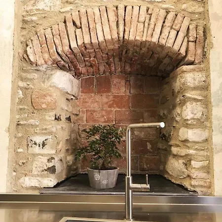 Antico Comune سان لورينسو أل ماري