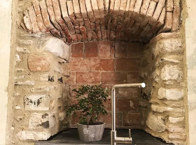 Antico Comune سان لورينسو أل ماري